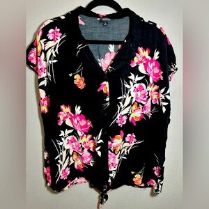 Torrid Black Floral Blouse with Pink Accents for women size 2XL